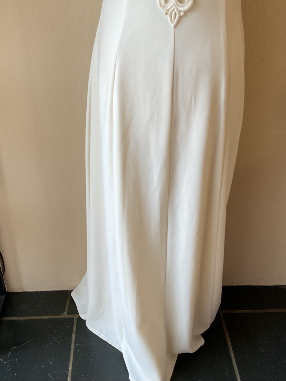 Joseph Ribkoff Cream White A-Line Gown 8 Sleeveless Lace Shoulder Wedding Dress - Picture 6 of 7